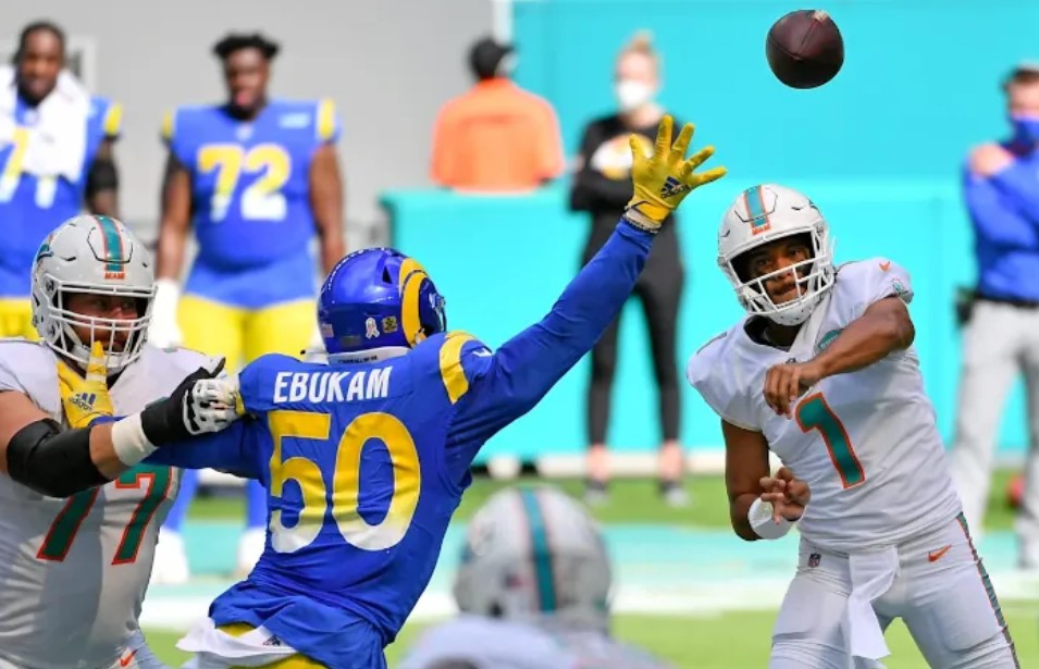 Miami Dolphins vs Los Angeles Rams