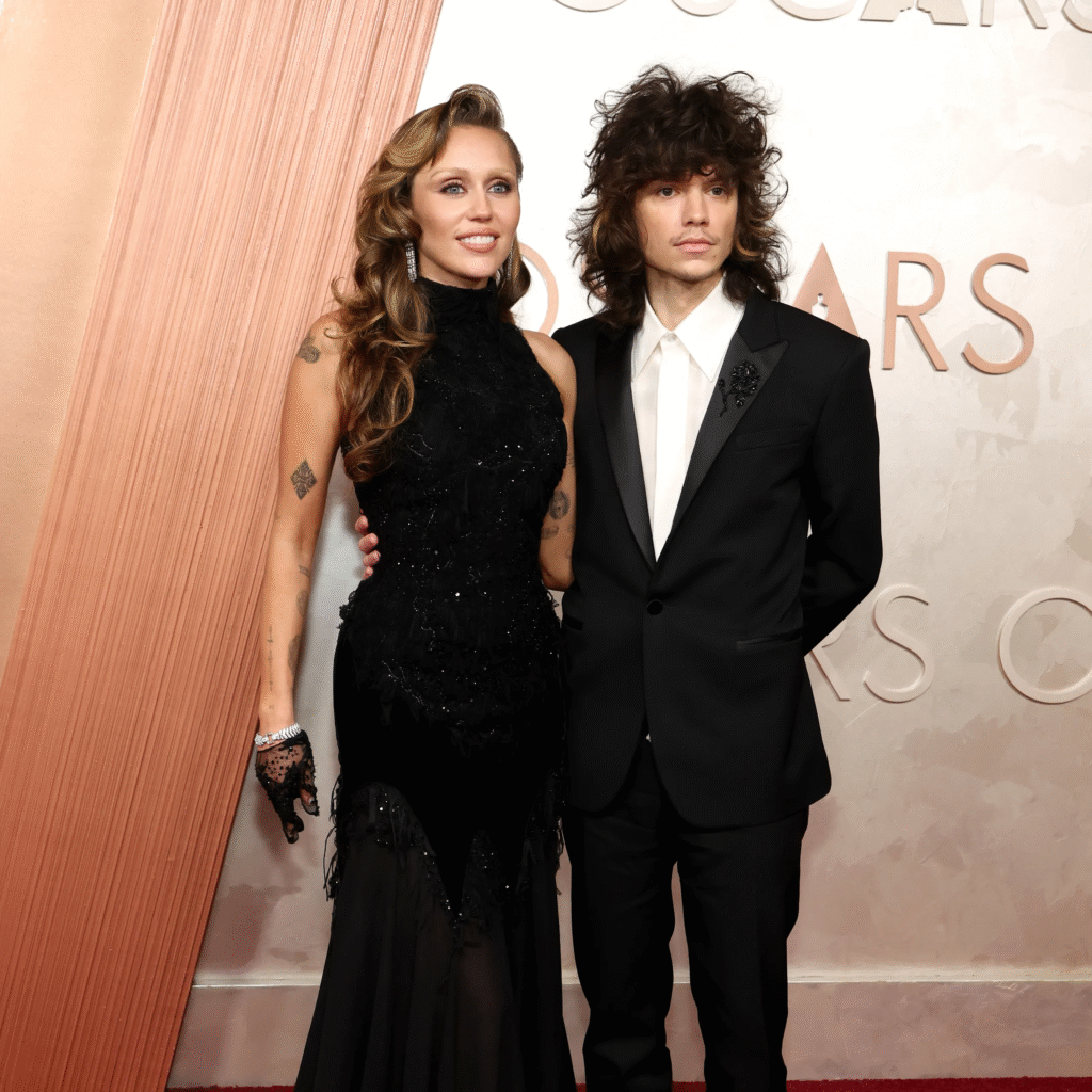 miley cyrus boyfriend